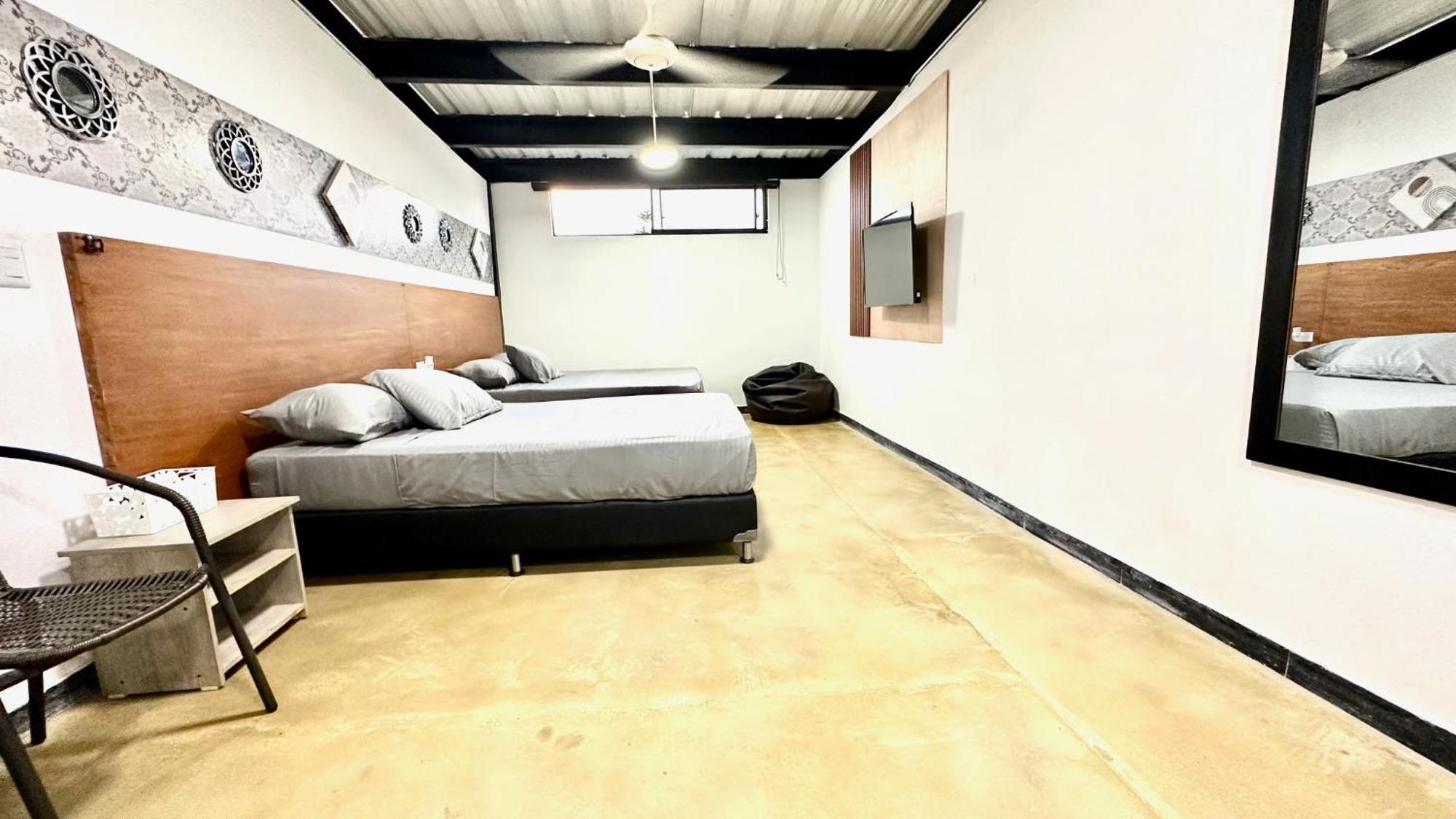 Malibu Loft Hotel เมเดยิน ภายนอก รูปภาพ
