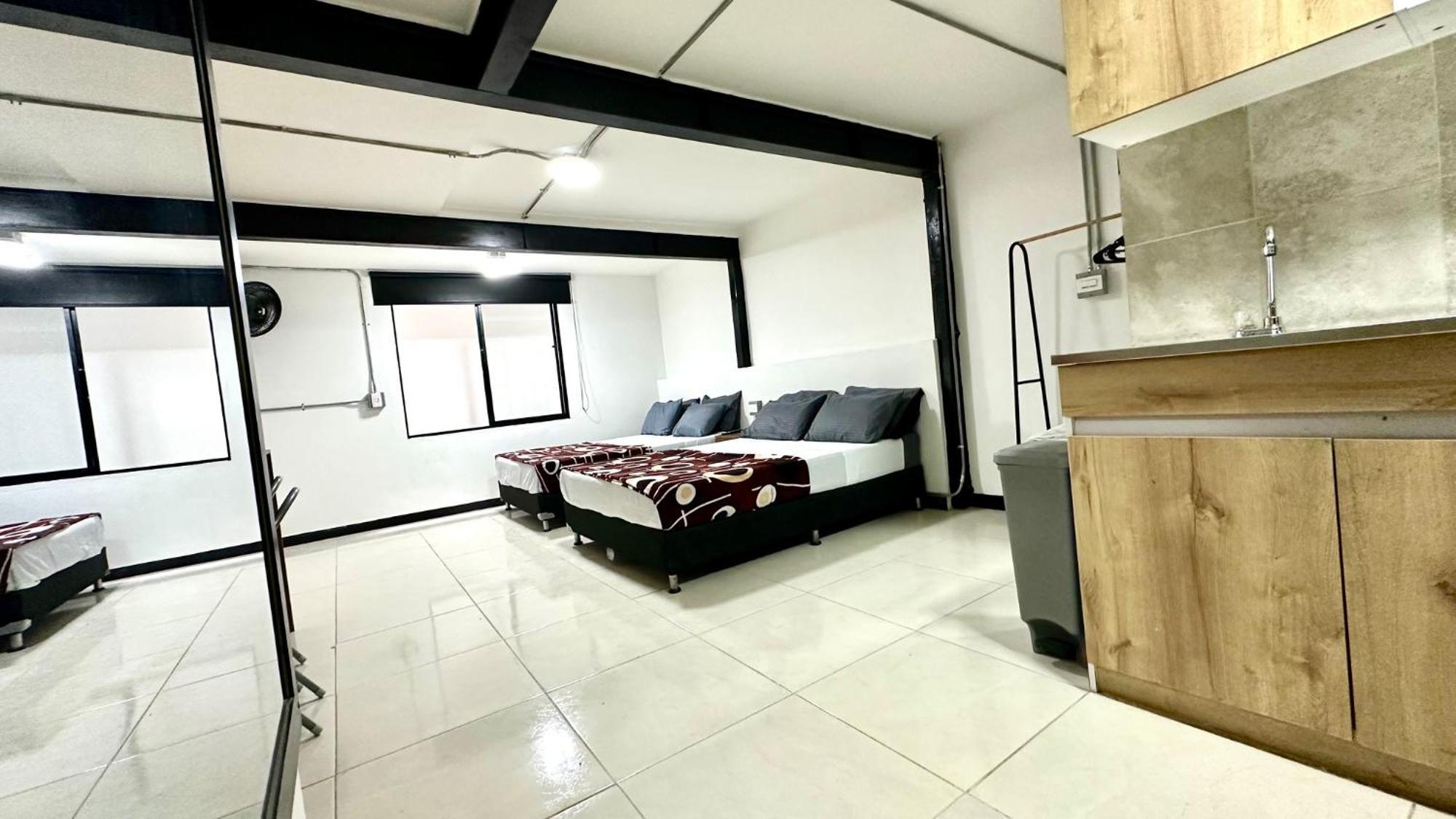 Malibu Loft Hotel เมเดยิน ภายนอก รูปภาพ