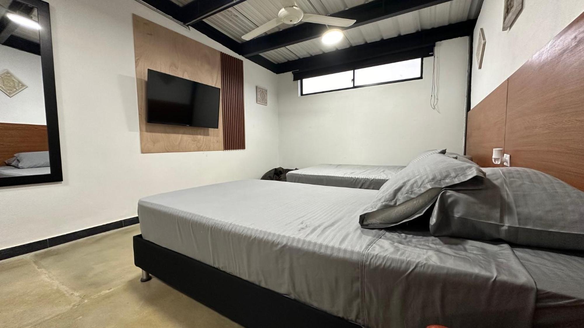Malibu Loft Hotel เมเดยิน ภายนอก รูปภาพ